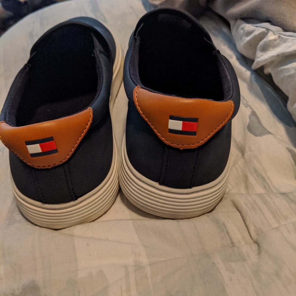 Tommy hilfiger dress shoes